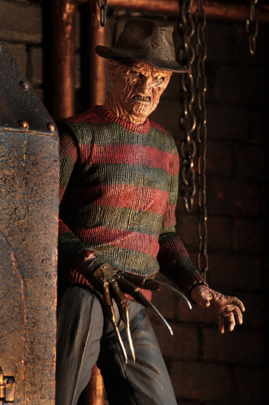 NECA Ultimate Freddy Krueger da A Nightmare on Elm Street 2